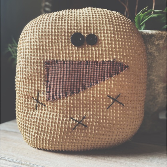 Primitive Tea-dyed Rustic Snowman Pillow - Picture 5 of 8